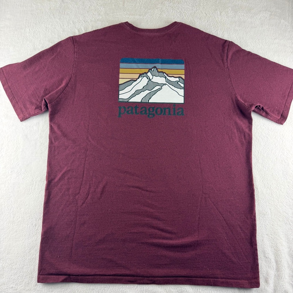 Patagonia  Responsibili-Tee Graphic Pocket Burgundy Mens Large Hiking T-Shirt